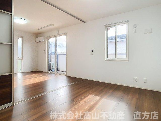 直方市知古２丁目のアパートの内装