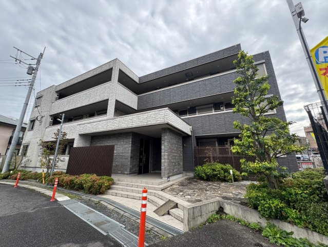 川崎市麻生区上麻生５丁目の賃貸マンション