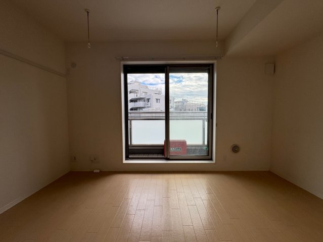 川崎市麻生区上麻生５丁目の賃貸マンションの居間・リビング
