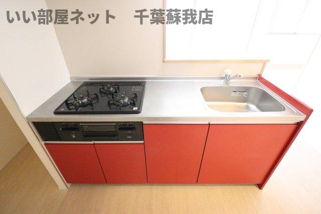 エルメゾン・エイザA棟のキッチン|お料理しやすいキッチンです