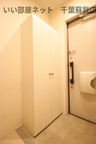 エルメゾン・エイザA棟の玄関|シューズボックス