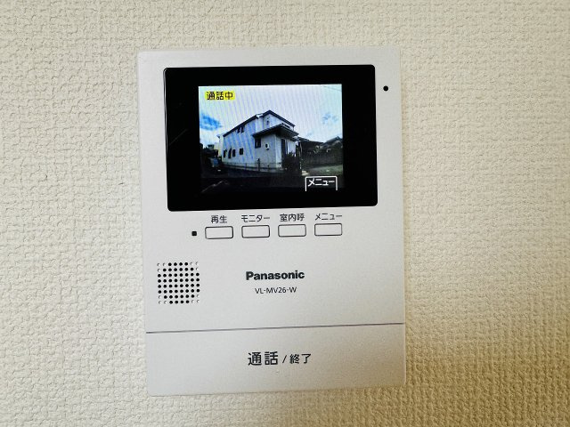 八王子市　緑町　中古戸建てのセキュリティ|～TVモニター付インターホン　訪問者の確認に便利です～