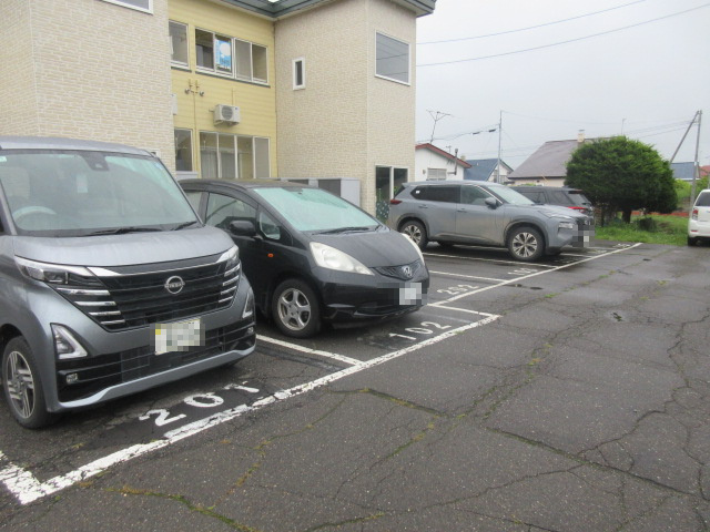 コーポグリーンの駐車場