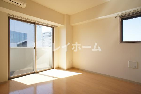 エクロール蒲田の居間・リビング
