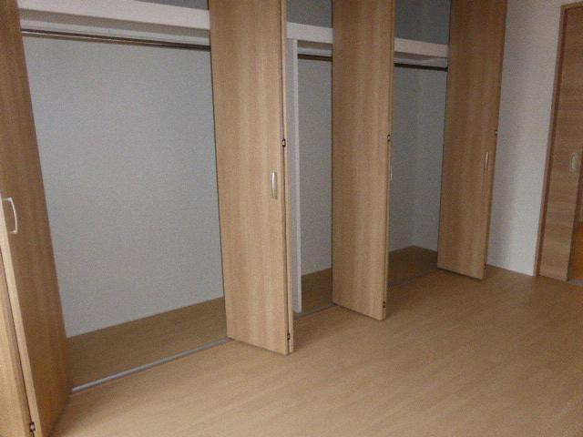 茅ヶ崎市赤松町のアパートの収納