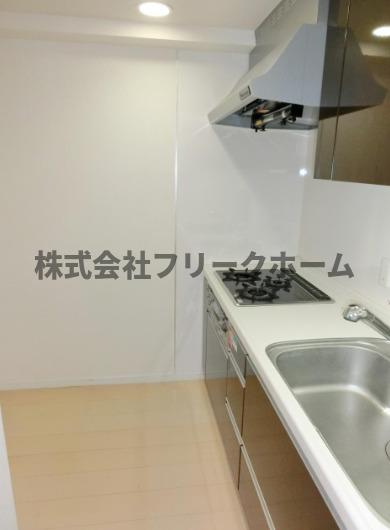 三鷹市下連雀３丁目の賃貸マンションのキッチン