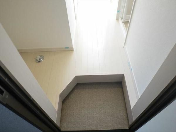ルーブル鎌倉の玄関