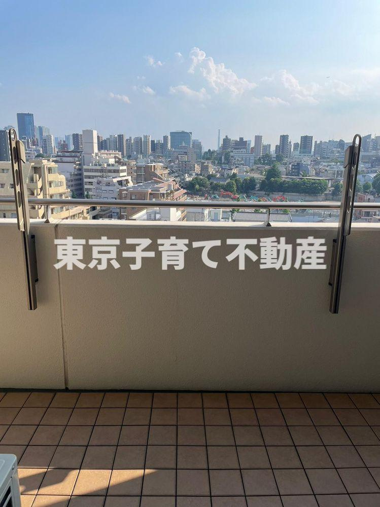 ガーデン文京白山のバルコニー