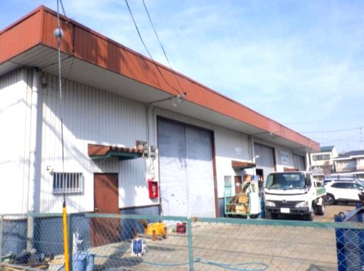 平岡倉庫