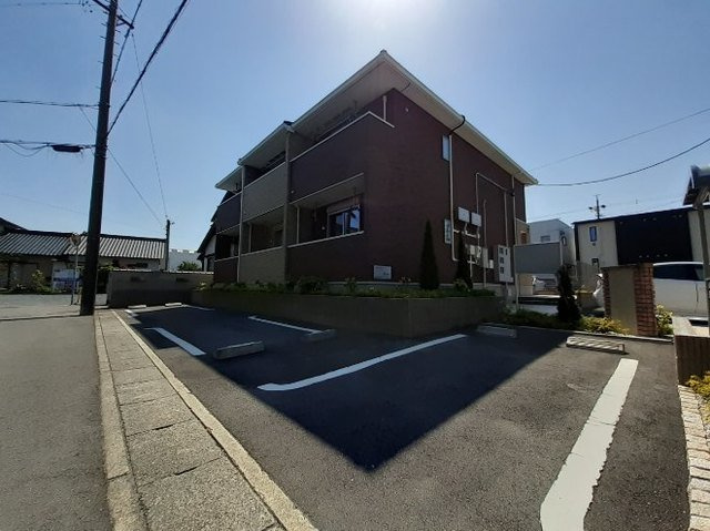 パークメゾン華Ⅵの駐車場