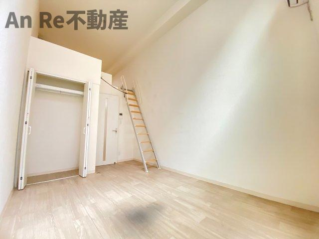 プルマス戸塚安行の居間・リビング