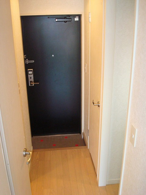 エンクレスト博多駅前Ⅱの玄関|毎日通る玄関はこちらです