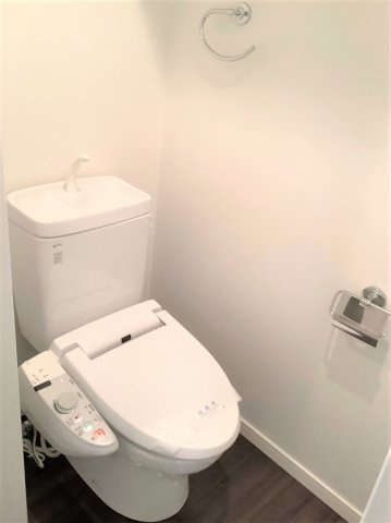 エンクレスト香椎のトイレ|シンプルで使いやすいトイレです