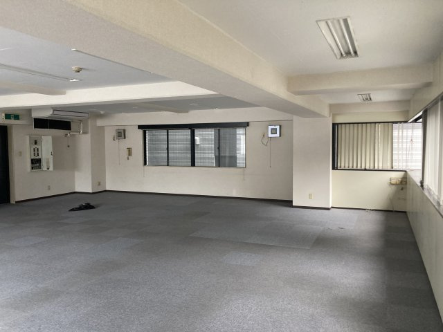 博労町エステートビル