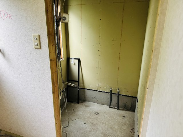 八王子市　片倉町　中古戸建ての浴室|～現在リフォーム中、詳細は当社までお気軽にお問合せ下さい～
