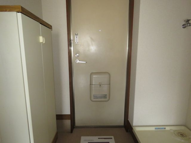 オネトーム白金の玄関