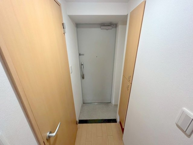 プレスティージュ・アイの玄関