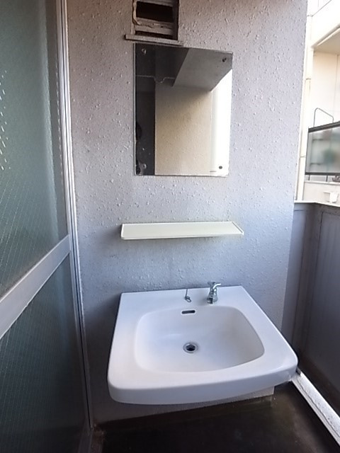 ハイツ永沢の洗面所