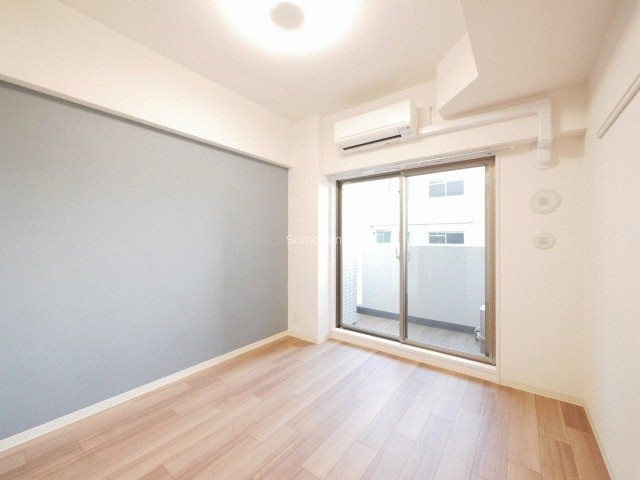 プレサンス難波マジョリティの寝室
