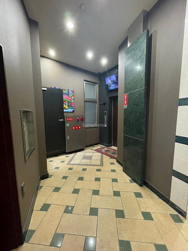 PHOENIX難波EASTのロビー