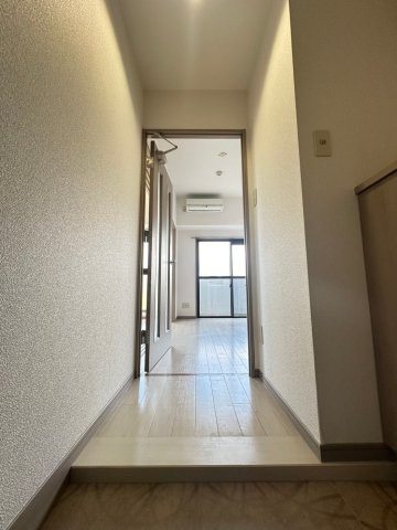 メルクリオけやき通りの玄関