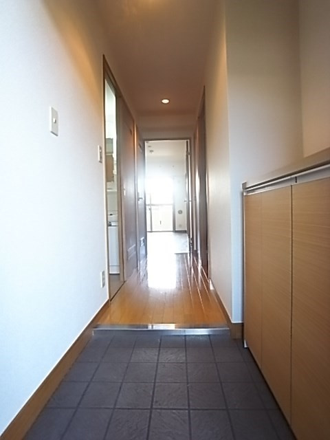 パールハイツ荒田の玄関
