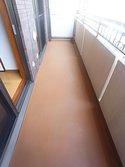 パールハイツ荒田のバルコニー
