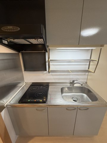 ルーセントオーデン難波のキッチン