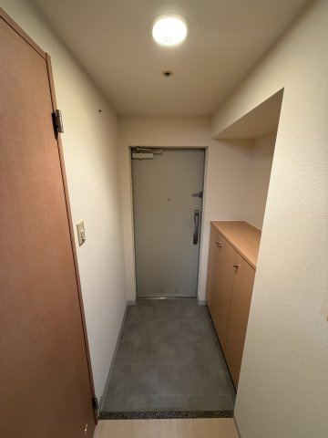 ルーセントオーデン難波の玄関