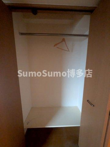 プレシャス天神南の収納