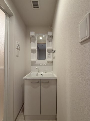 ArtizA南船場の洗面所