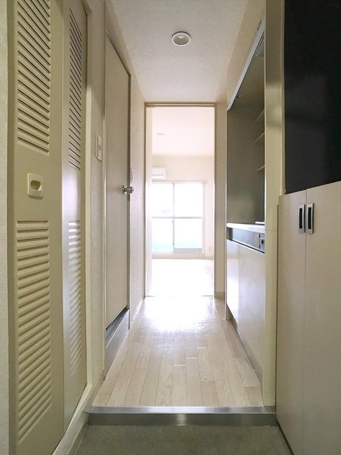 メゾン・ド・エソールの玄関