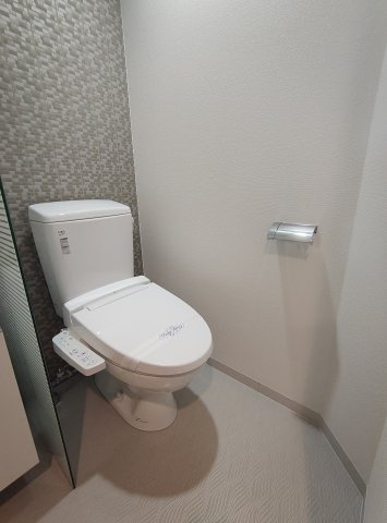 S-RESIDENCE神戸磯上通のトイレ