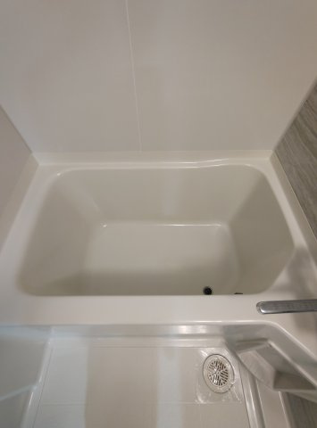 S-RESIDENCE神戸磯上通の浴室