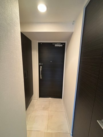 S-RESIDENCE神戸磯上通の玄関