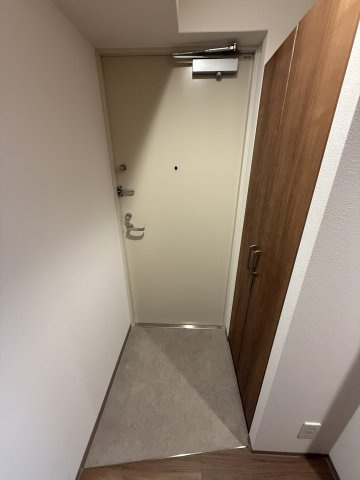 ArtizA南船場の玄関