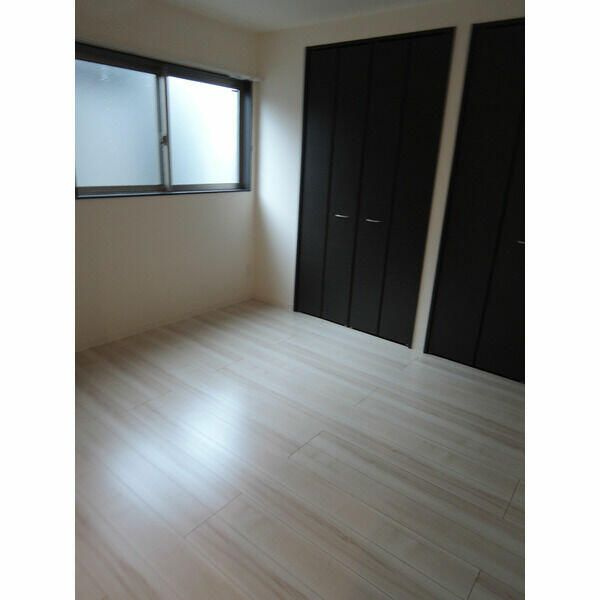 Ｃｌａｓｓｙ　Ｒｅｓｉｄｅｎｃｅの居間・リビング