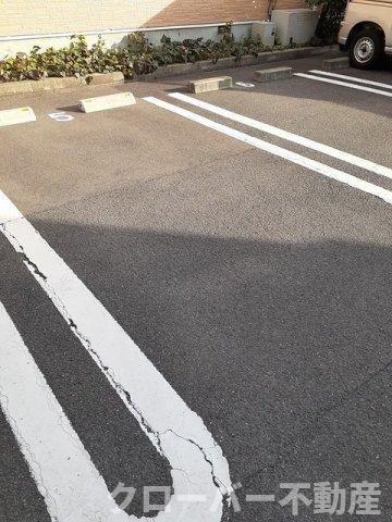 来夢１番館　Ｂの駐車場