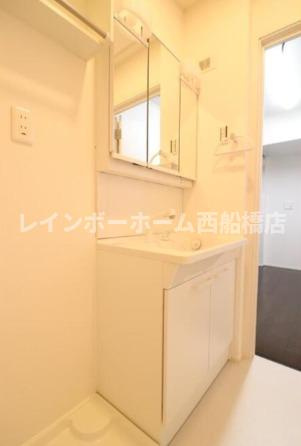 フォレストメゾン西船橋EASTの洗面所|※同タイプ別部屋参考写真です。