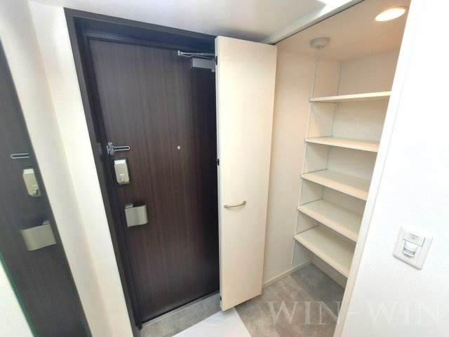 CASA94の玄関
