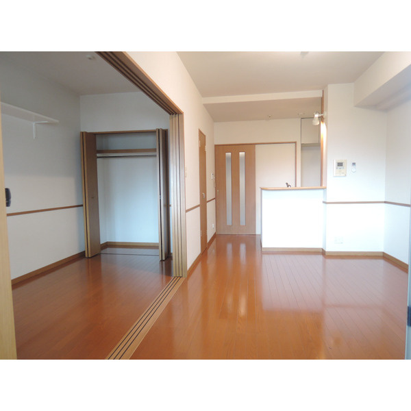 福岡市博多区堅粕５丁目の賃貸マンションの寝室