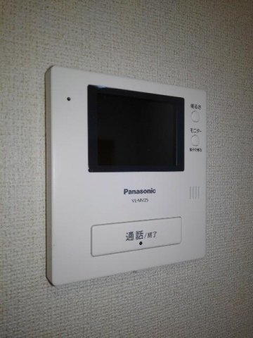 外からの目が気にならないバルコニーで洗濯物が干せます