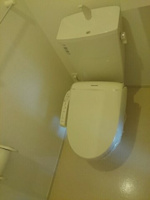 清潔感のあるトイレです