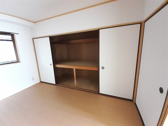 ディアコート津田の収納|大きなものも収納できそうです
