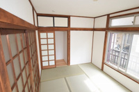 落ち着いた雰囲気の和室付きです