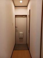 ゆったりとした玄関です