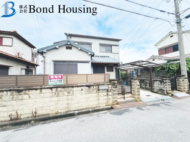 日当たり良好　オール電化　魚住町西岡　中古戸建の前面道路含む現地写真
