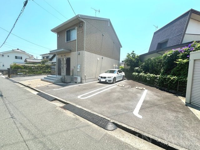 アムール二本松 Aの駐車場