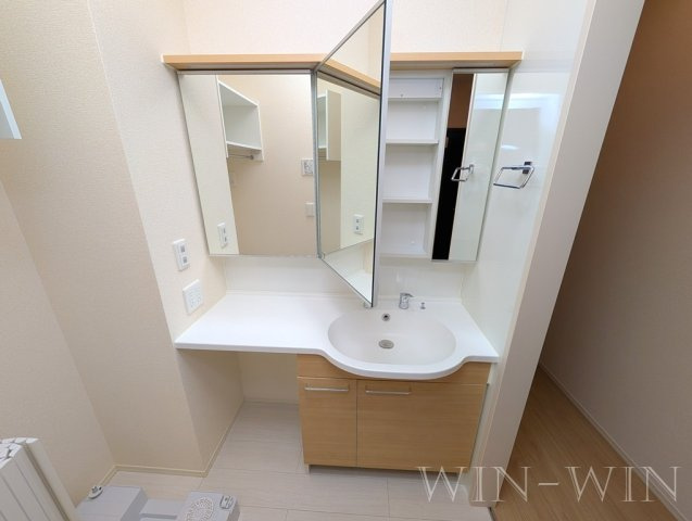 アムール二本松 Aの洗面所|イメージ（同施工会社同一モデルの写真です）