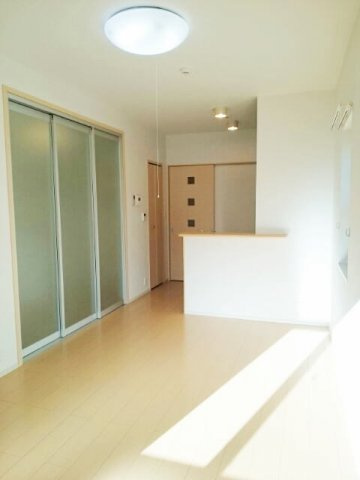 こちらの居間で趣味の時間をお楽しみください